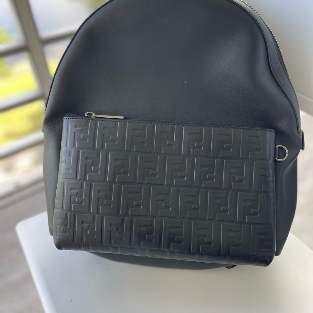 Fendi leather backpack - Picture 4 of 10